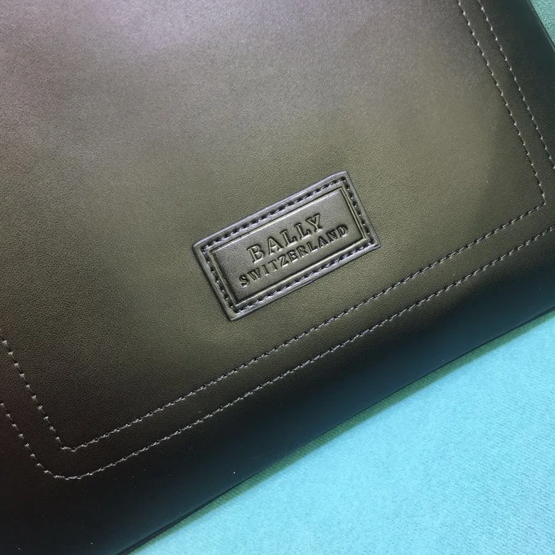 8215-2 24X28X1.5cm WP (8)